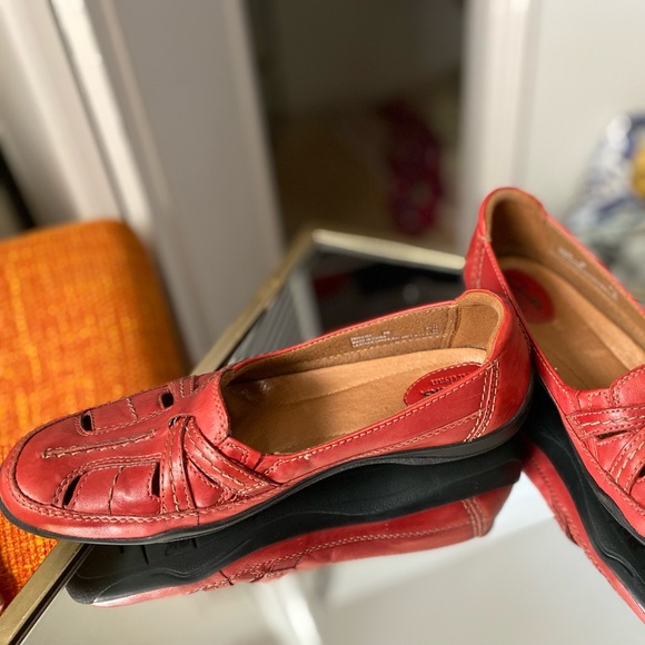 Clarks Artisan - Picture 3 of 4